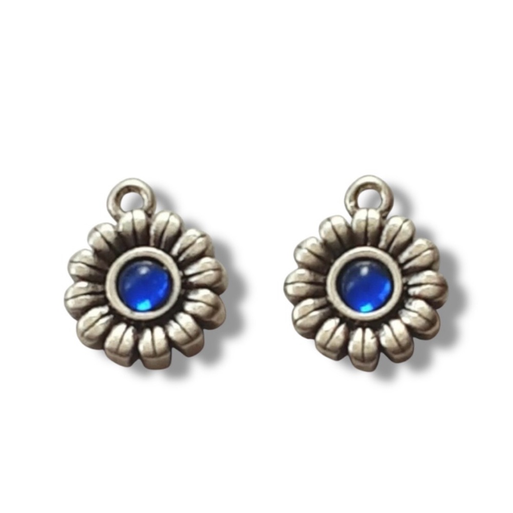 💕VINTAGE GUCCI 2-Piece Interlocking Gs + Blue Daisy Charms Silver-Tone Hardware - Picture 3 of 11